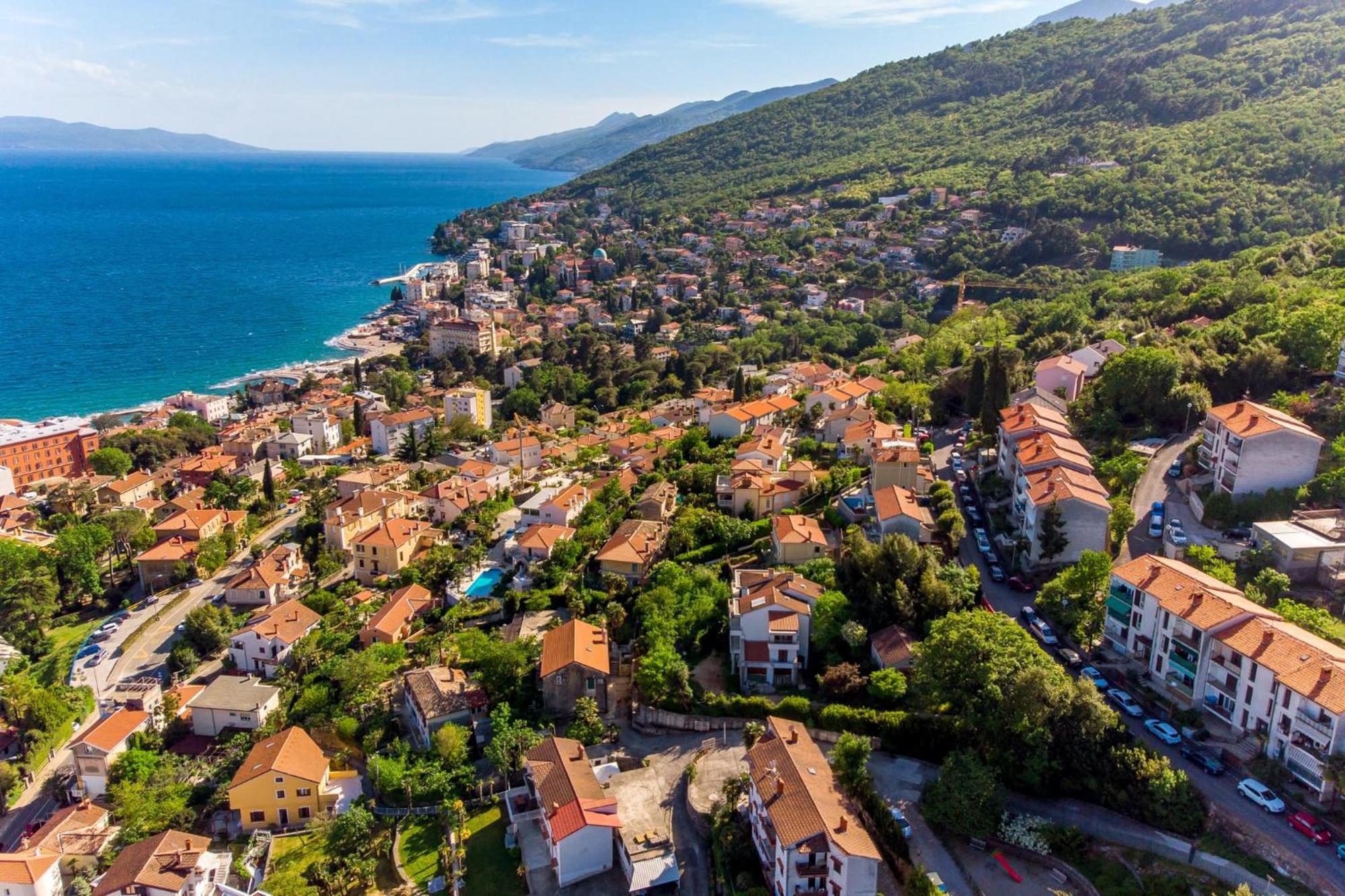 Lux Apartmani Опатия Экстерьер фото
