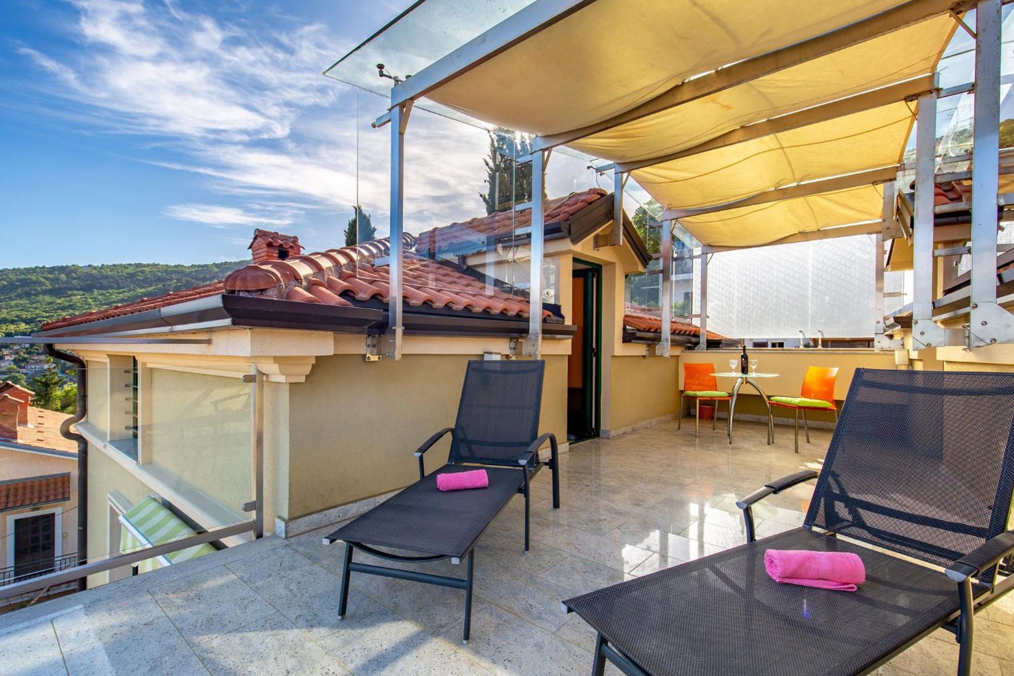 Lux Apartmani Опатия Экстерьер фото