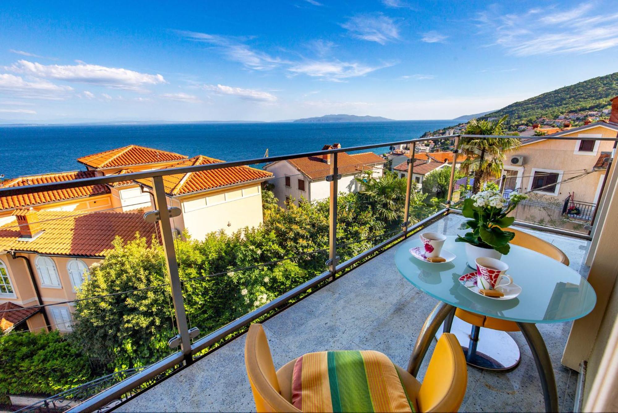 Lux Apartmani Опатия Экстерьер фото