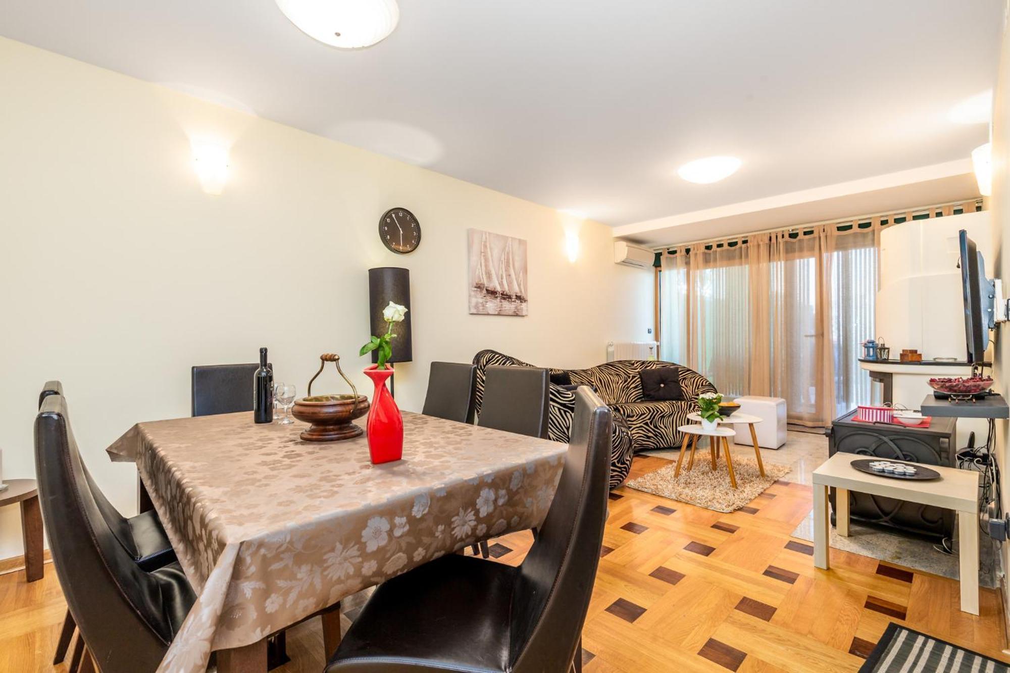 Lux Apartmani Опатия Экстерьер фото